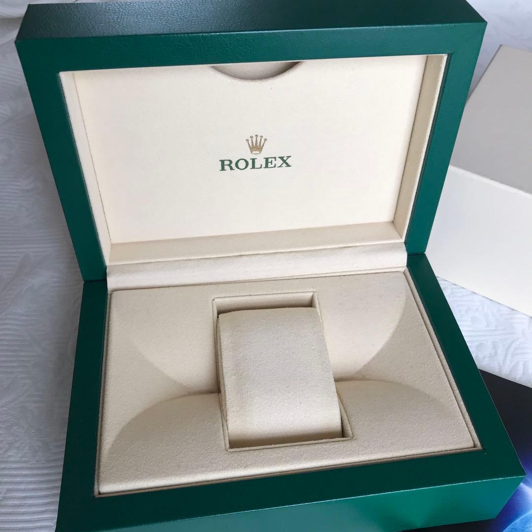 美品ROLEX 時計ケース緑色レザーケース　ショッパーカタログ