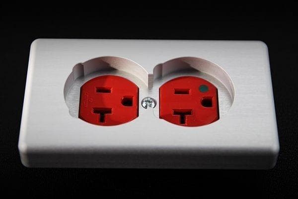 高級 ハイエンド コンセント プレート 航空機アルミ合金 特注品 C a1791