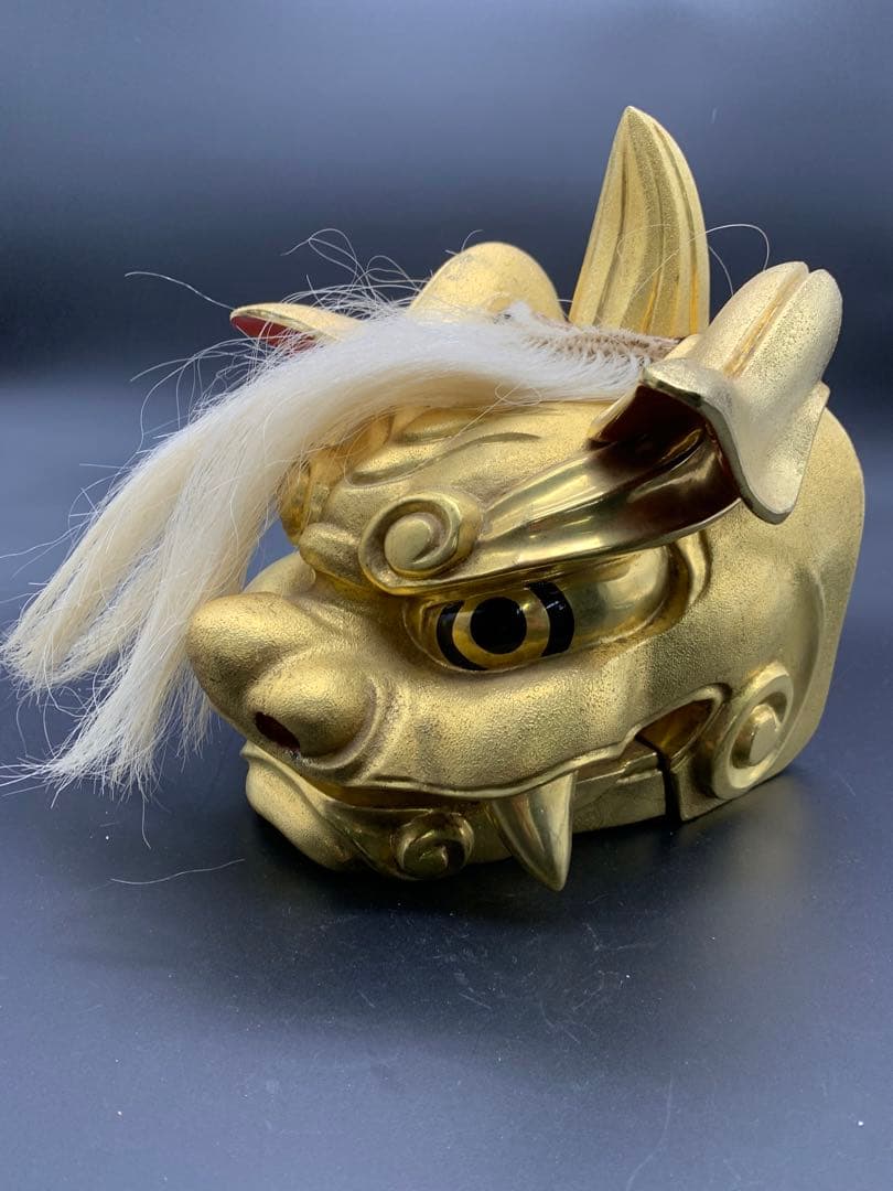 金色 獅子頭 彫刻 木箱付き