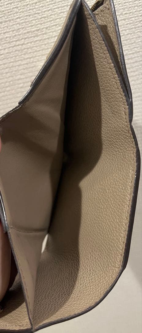 LOUIS VUITTON　財布