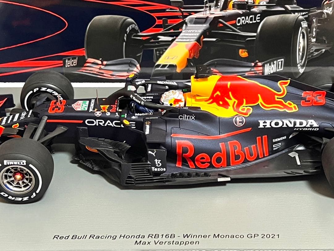 スパーク　ホンダ　レッドブルレーシング　ミニカー