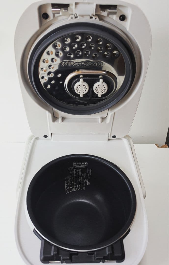 2022年製 圧力IHジャー炊飯器 5.5合炊き IRIS OHYAMA