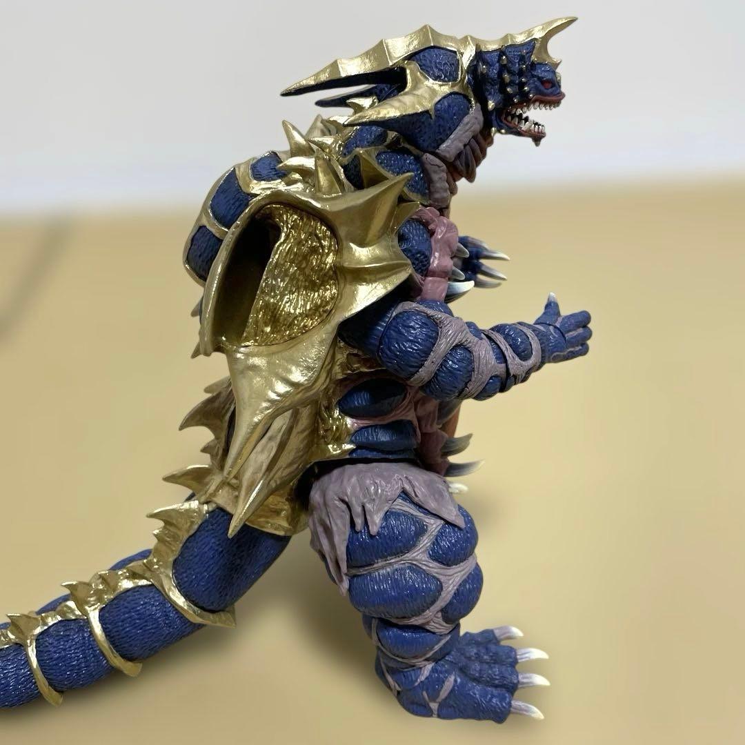 S.H.Figuarts キングオブモンス　フィギュアーツ　ウルトラマン　ガイア