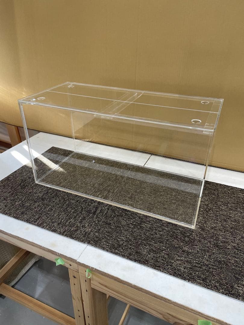 アクリル水槽、w650.d300.h350、蓋2枚付き送料込み。