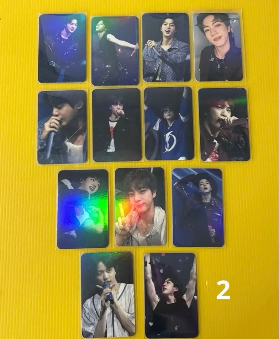 BTS JIN アクリルフォトアルバムキーホルダー2点