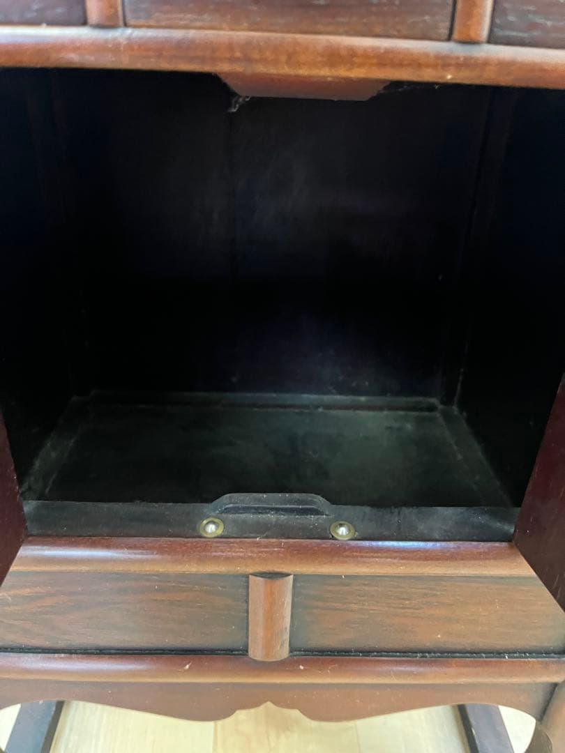 李朝家具 魚錠前付き 彫文字 ヤクジャン 薬箪笥 小引き出し 韓国朝鮮 古民具