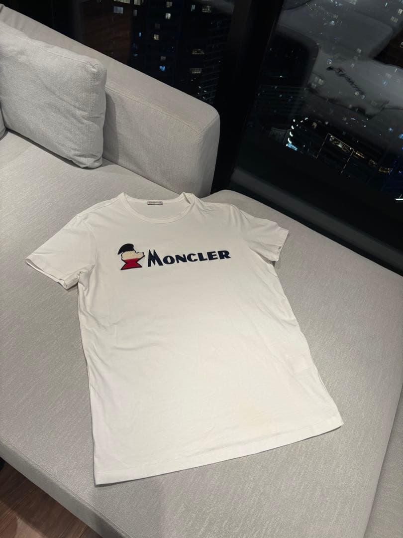 Moncler ホワイト Tシャツ