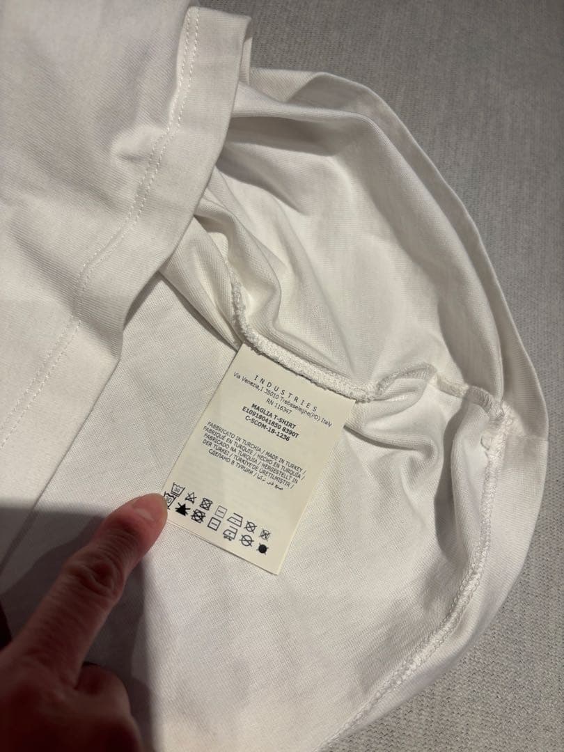 Moncler ホワイト Tシャツ
