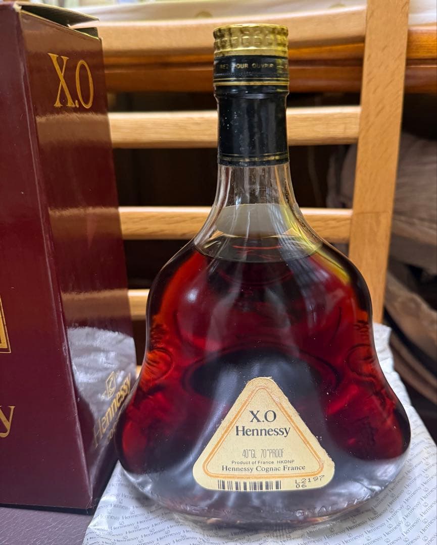 【未開栓】ヘネシー コニャック XO 古酒　金キャップ