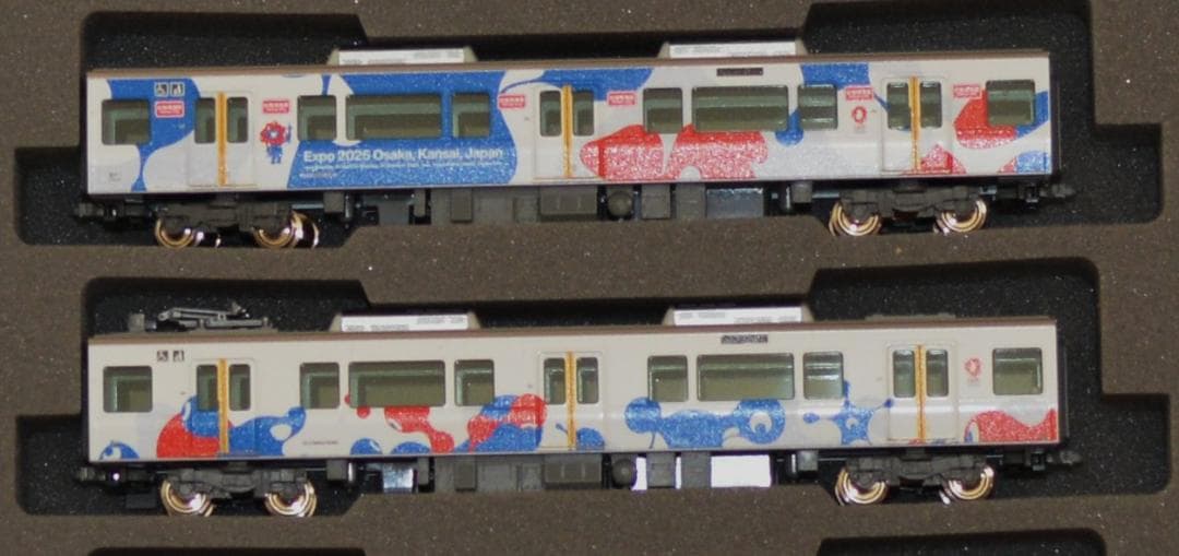 KATO 10-1990 323系「大阪・関西万博ラッピング列車」8両セット