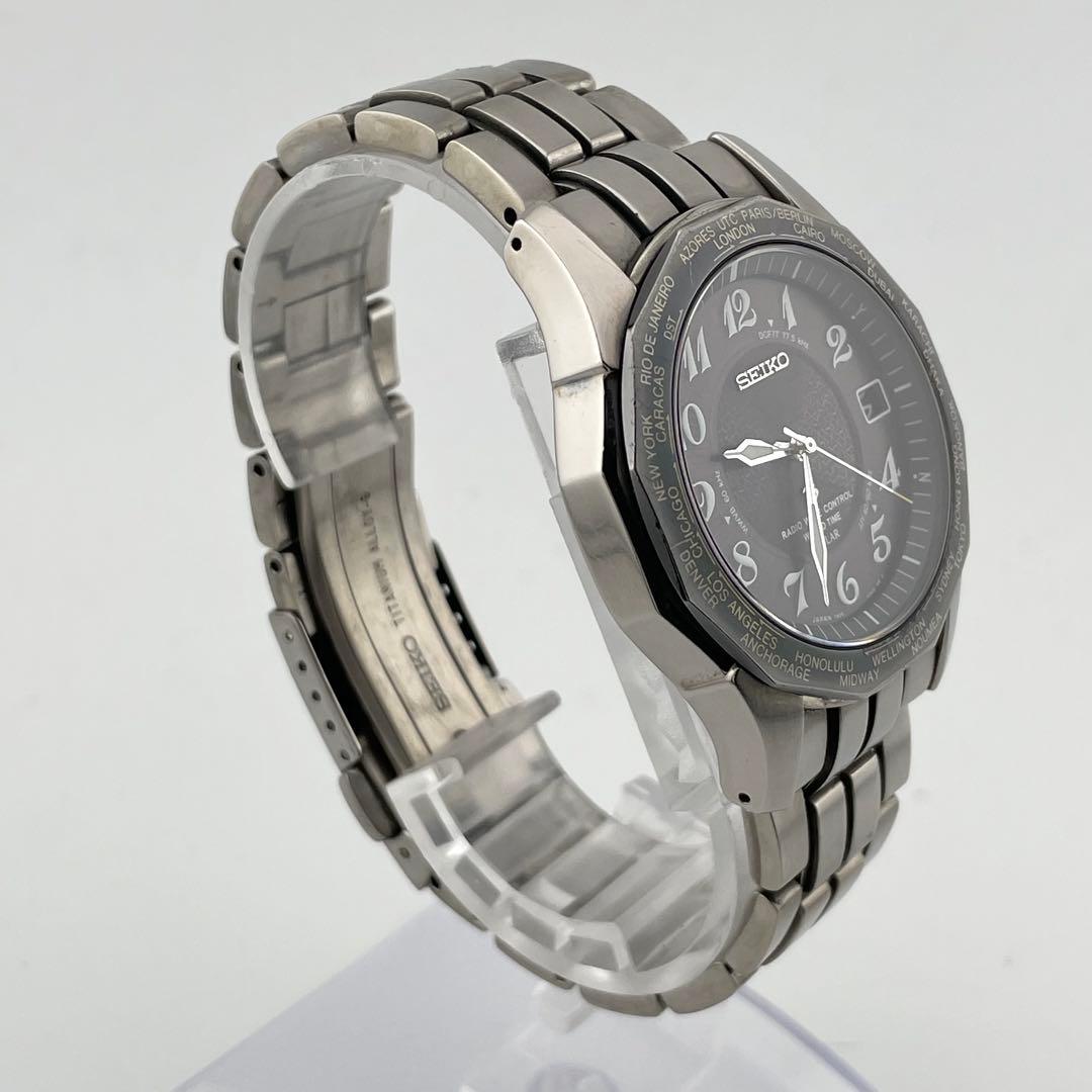 セイコー　ラジオウェーブコントロール　電波ソーラー　腕時計　動作未確認