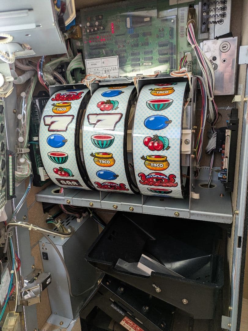 【t.y.d.g3827】パチスロ　実機　4号機　オオタコスロ