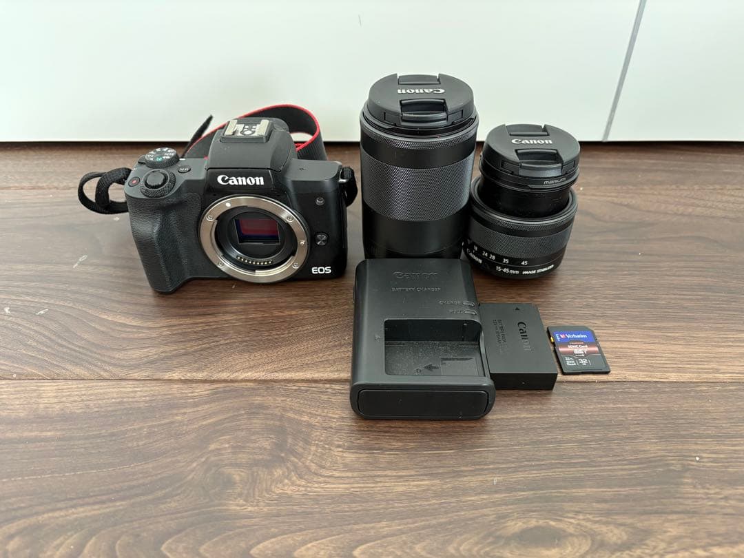 デジタルカメラ Canon EOS kiss m