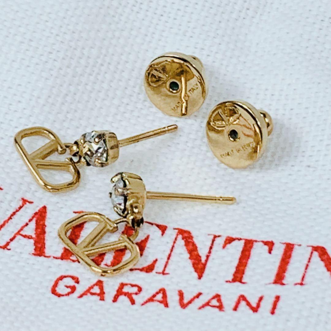 VALENTINO　GARAVANI　Vロゴピアス　ゴールド シグネチャー　箱付