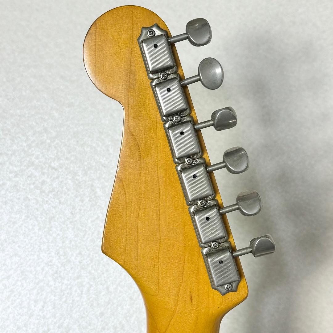 上位モデル Fender Japan ST57-95 ストラト ラッカー塗装