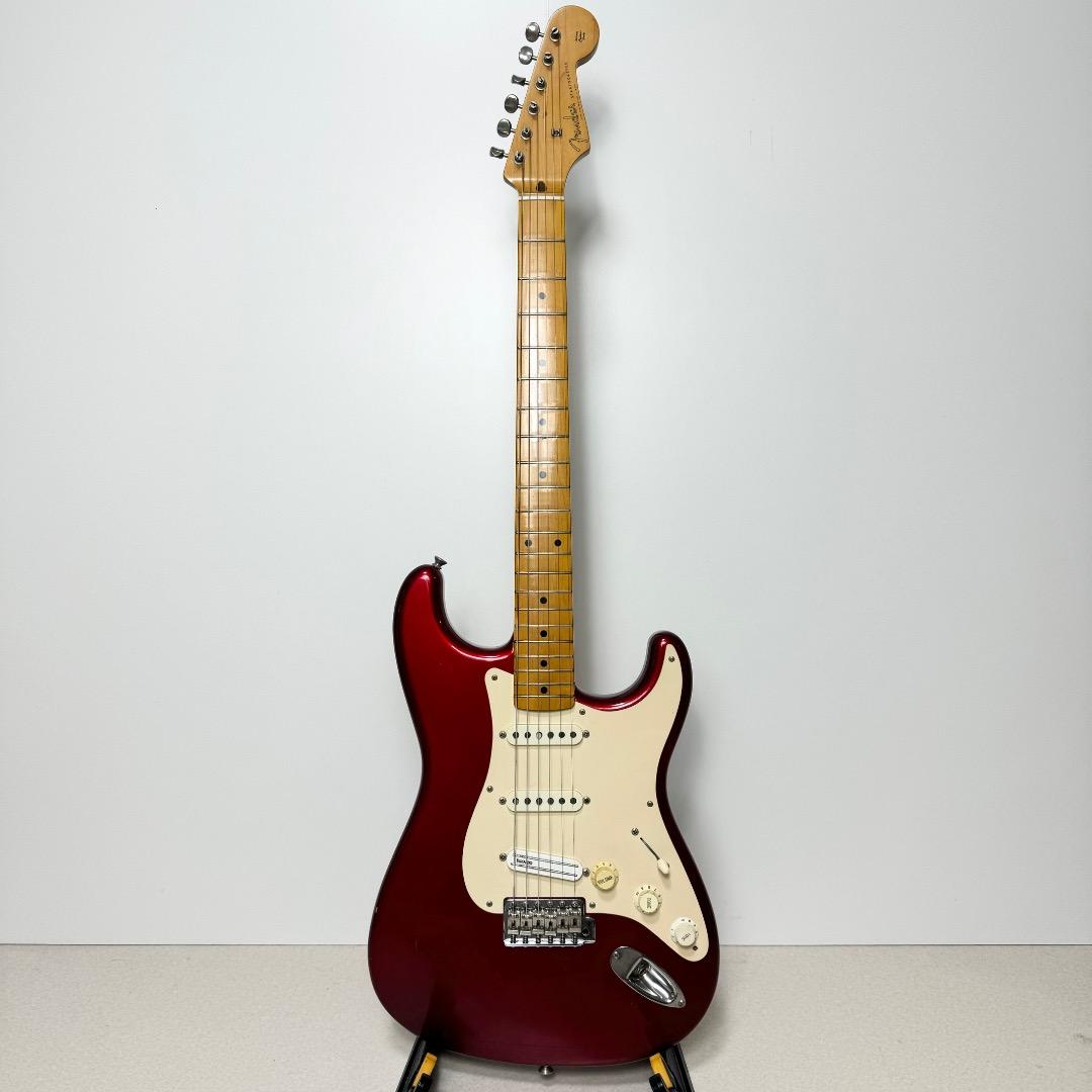 上位モデル Fender Japan ST57-95 ストラト ラッカー塗装