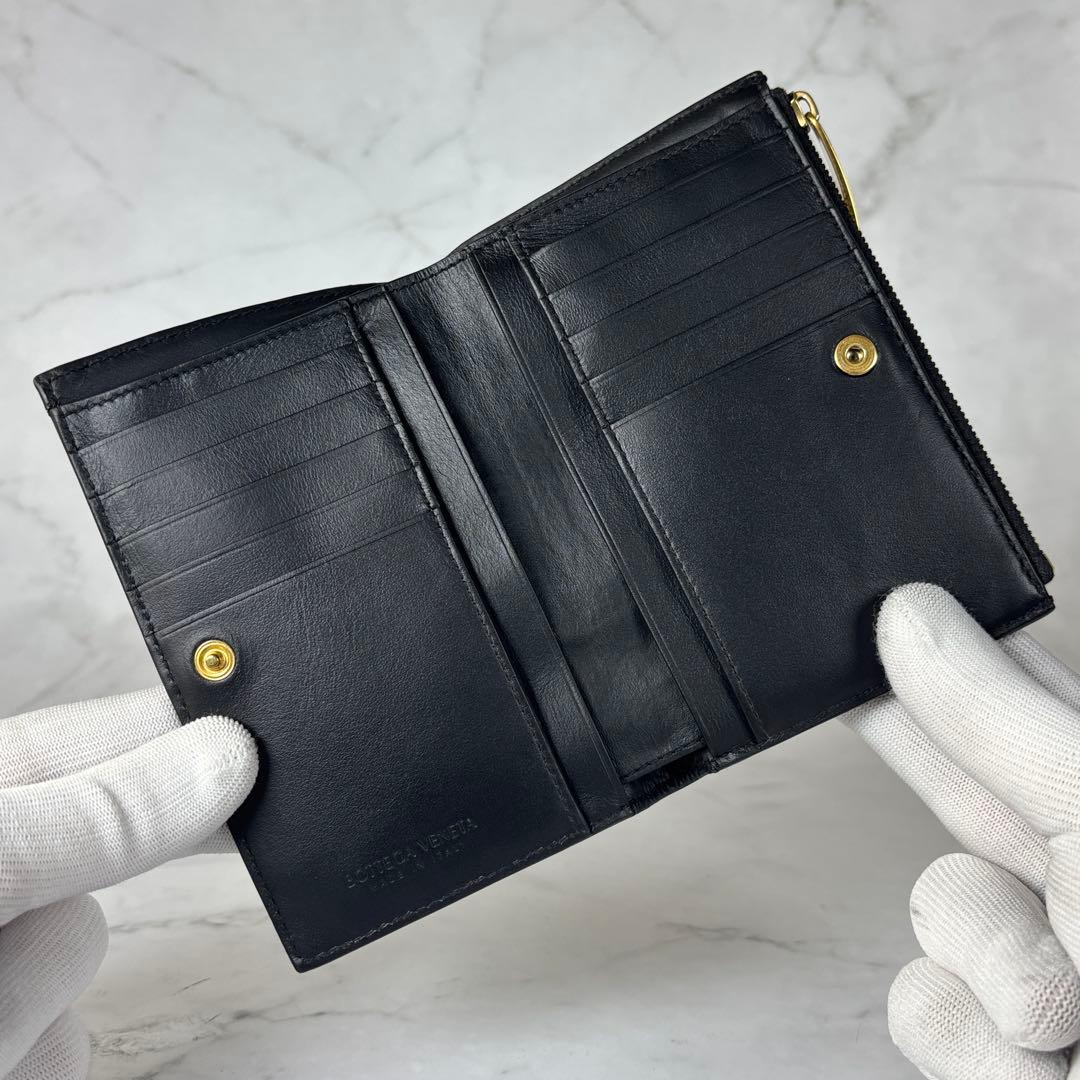 BOTTEGA VENETA ブラック 二つ折り 財布 イントレチャート