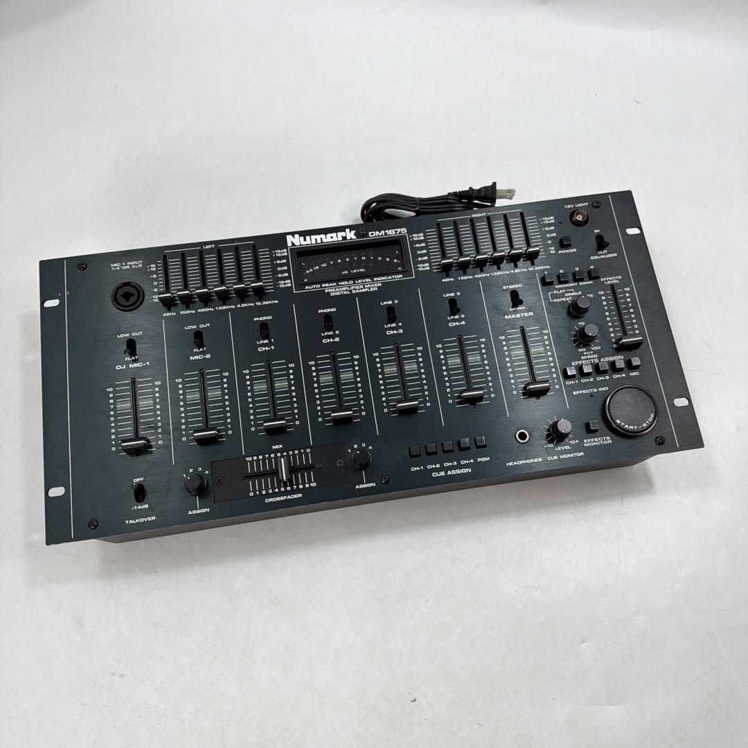 Numark DM1675 高性能4ch サンプラー搭載 DJミキサー