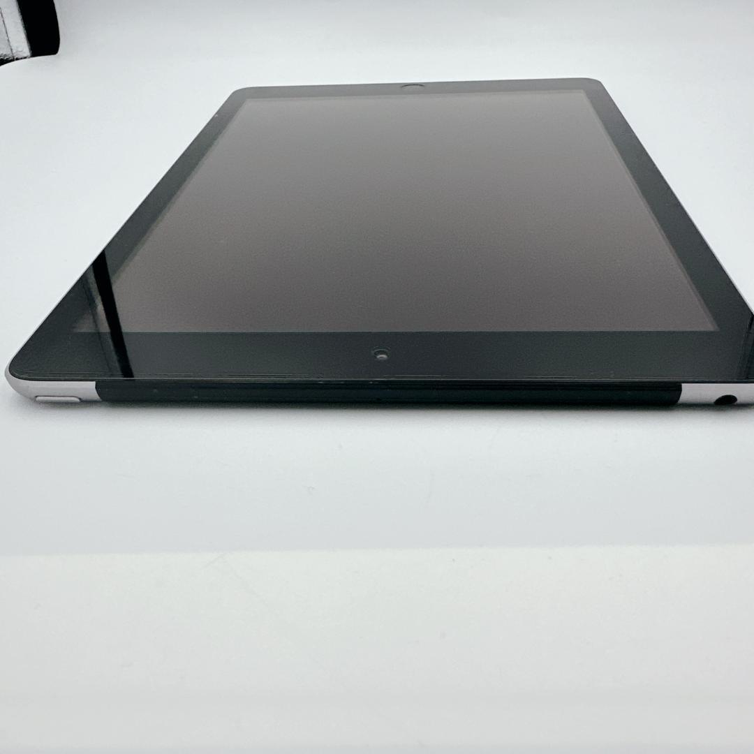 【美品】iPad 5 SIMフリー 32GB スペースグレイ 本体のみ