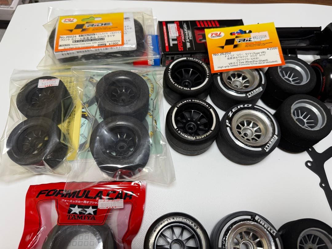 S*O様 Tamiya F2012 F104シャーシ 1/10 RCカー