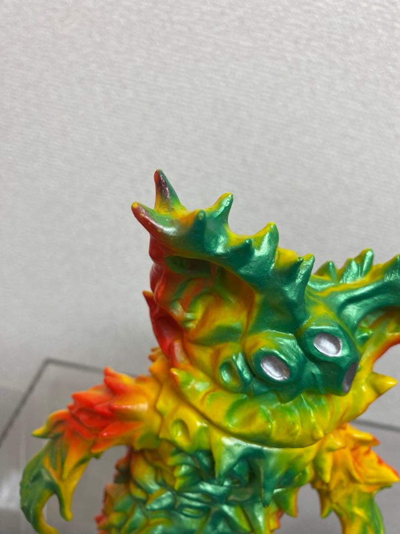 ベアモデル　ワイアール星人　ソフビ