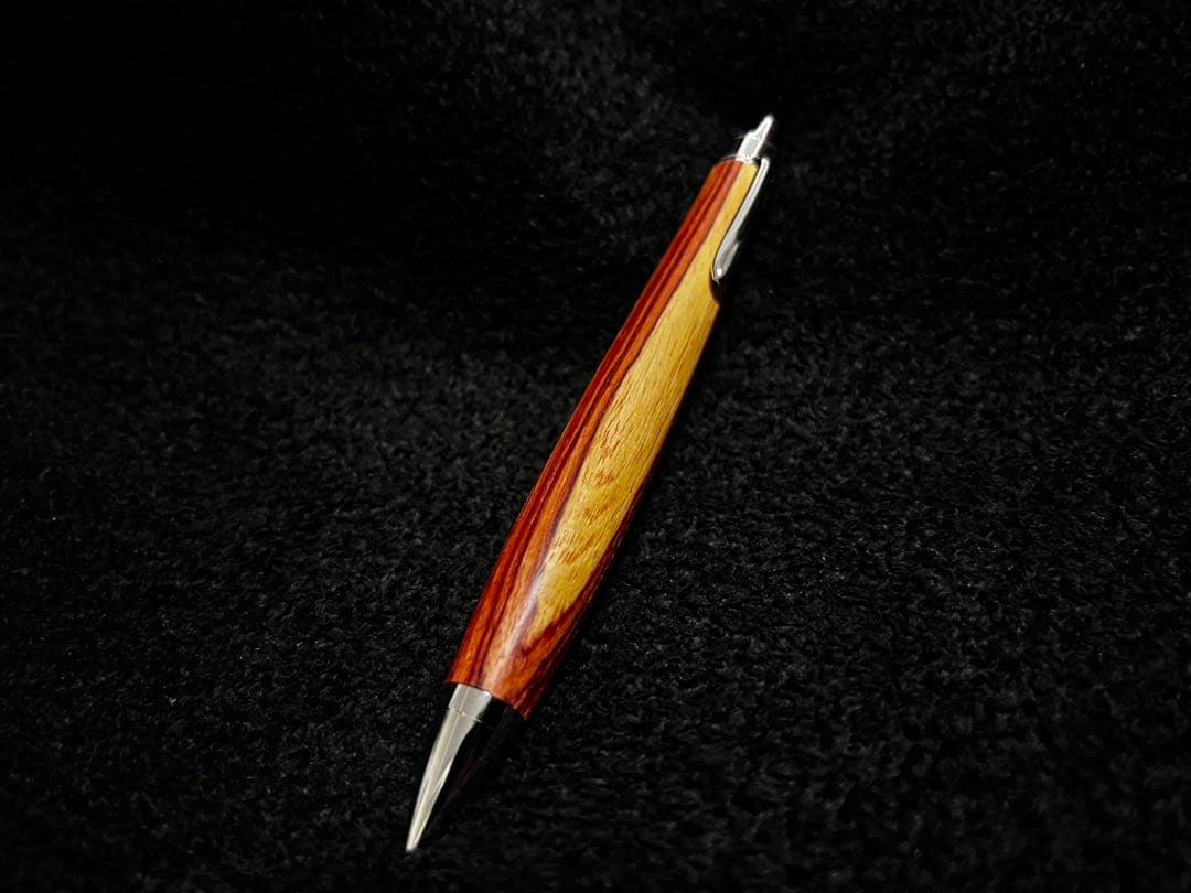 チューリップウッド　木軸シャープペンシル