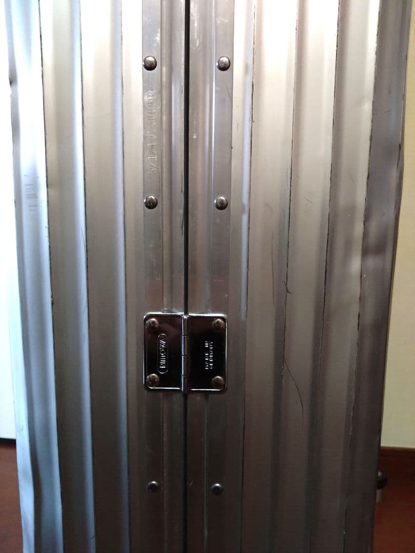 希少【RIMOWA✈️Lufthansa 　　　ダブルネーム】4輪　ケース