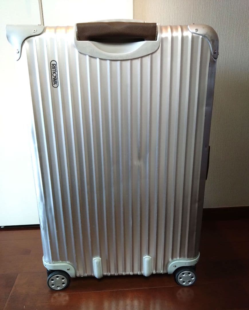 希少【RIMOWA✈️Lufthansa 　　　ダブルネーム】4輪　ケース