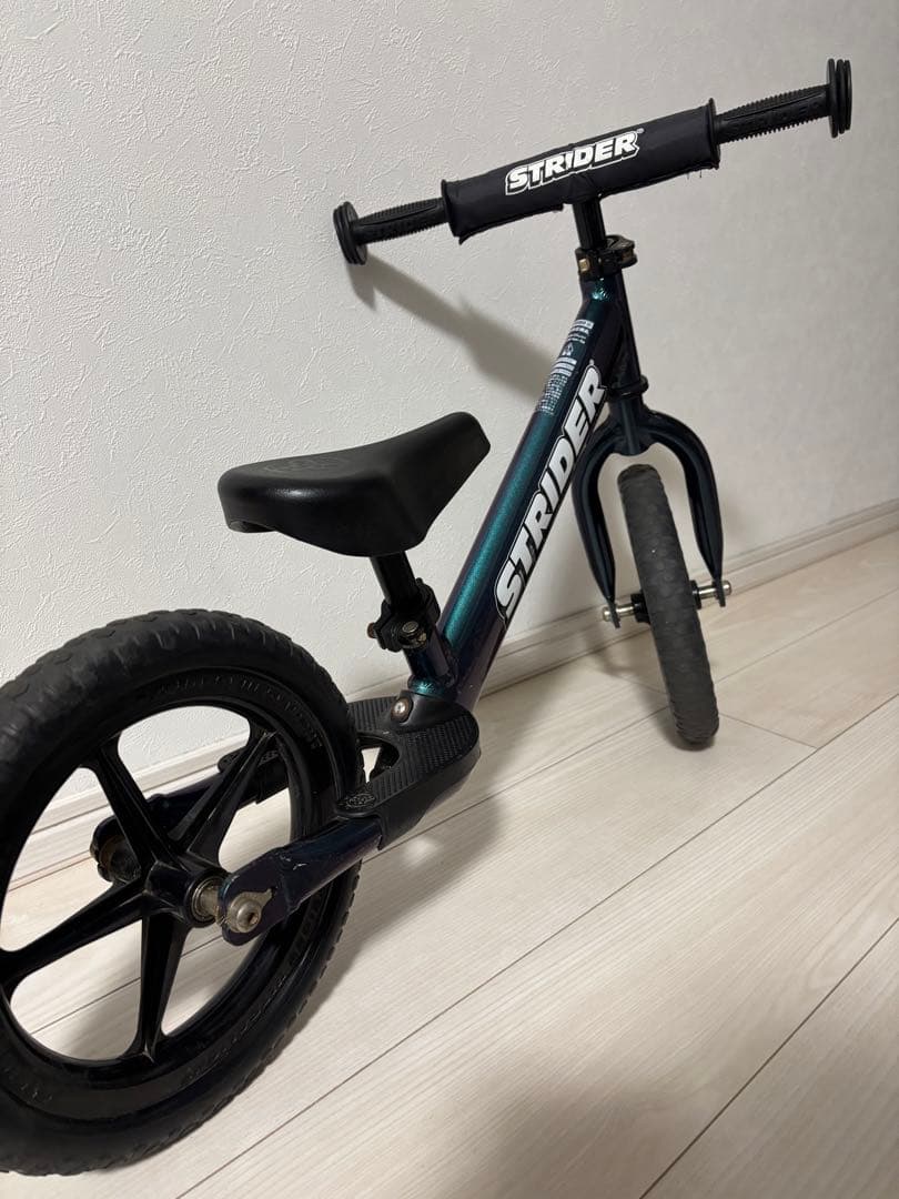 [希少カラー] STRIDER PRO メタリックアクア