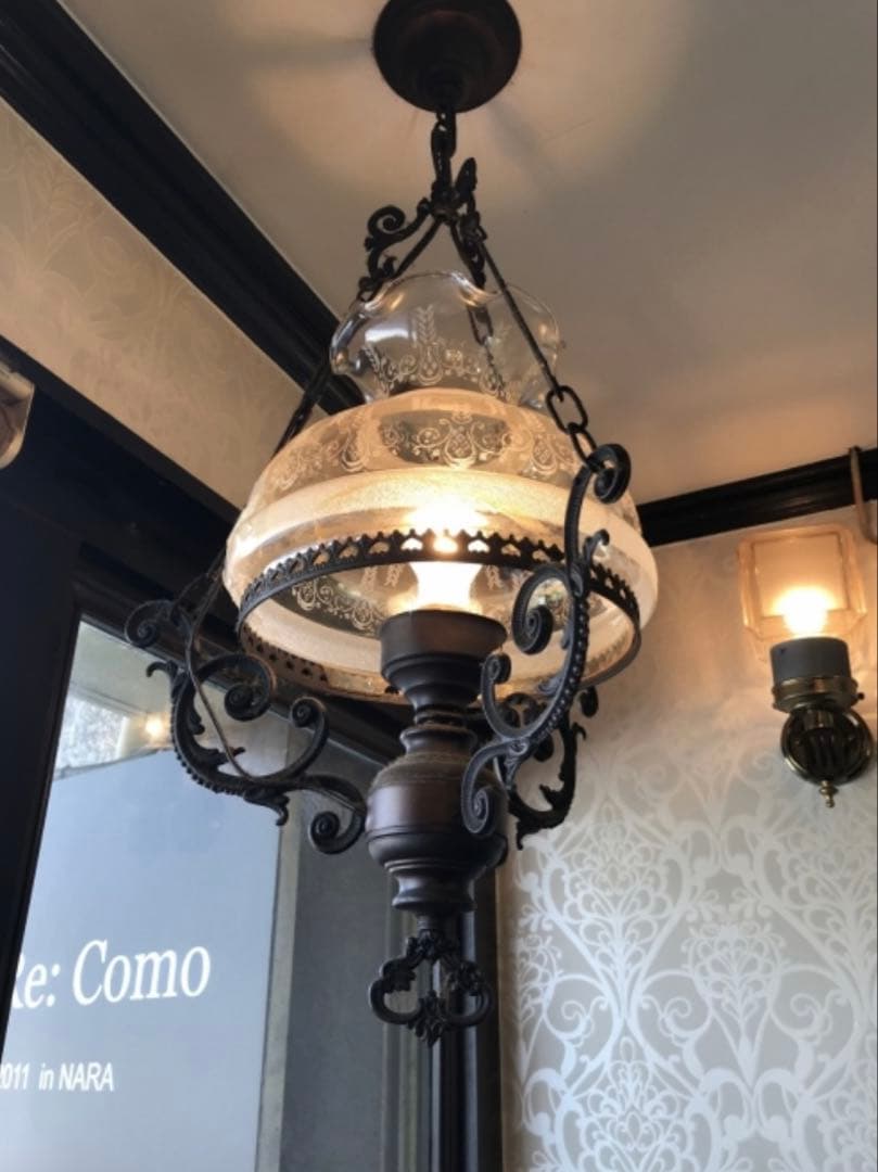 ｉＬｕｍ　イルム シャンデリアとシーリングメダリオン