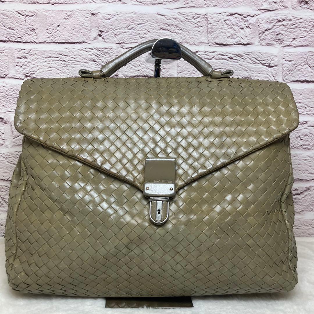 ボッテガヴェネタ✨イントレチャート ビジネスバッグ 本革 A4 オリーブグリーン