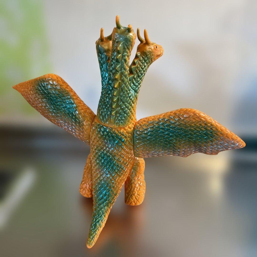 ウルトラマン　キングギドラ