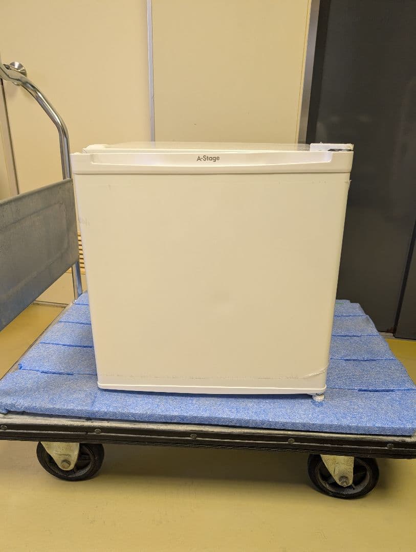 中古美品24年製冷凍庫FZ03A-31WT※一部地域配送設置無料その他地域相談可