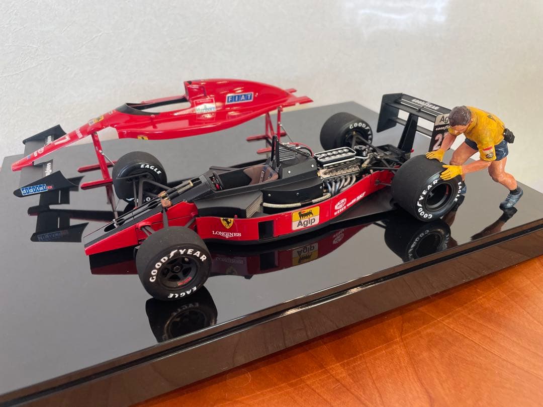 TAMIYA製　Ferrari F189 モデル 完成品フィギュア付
