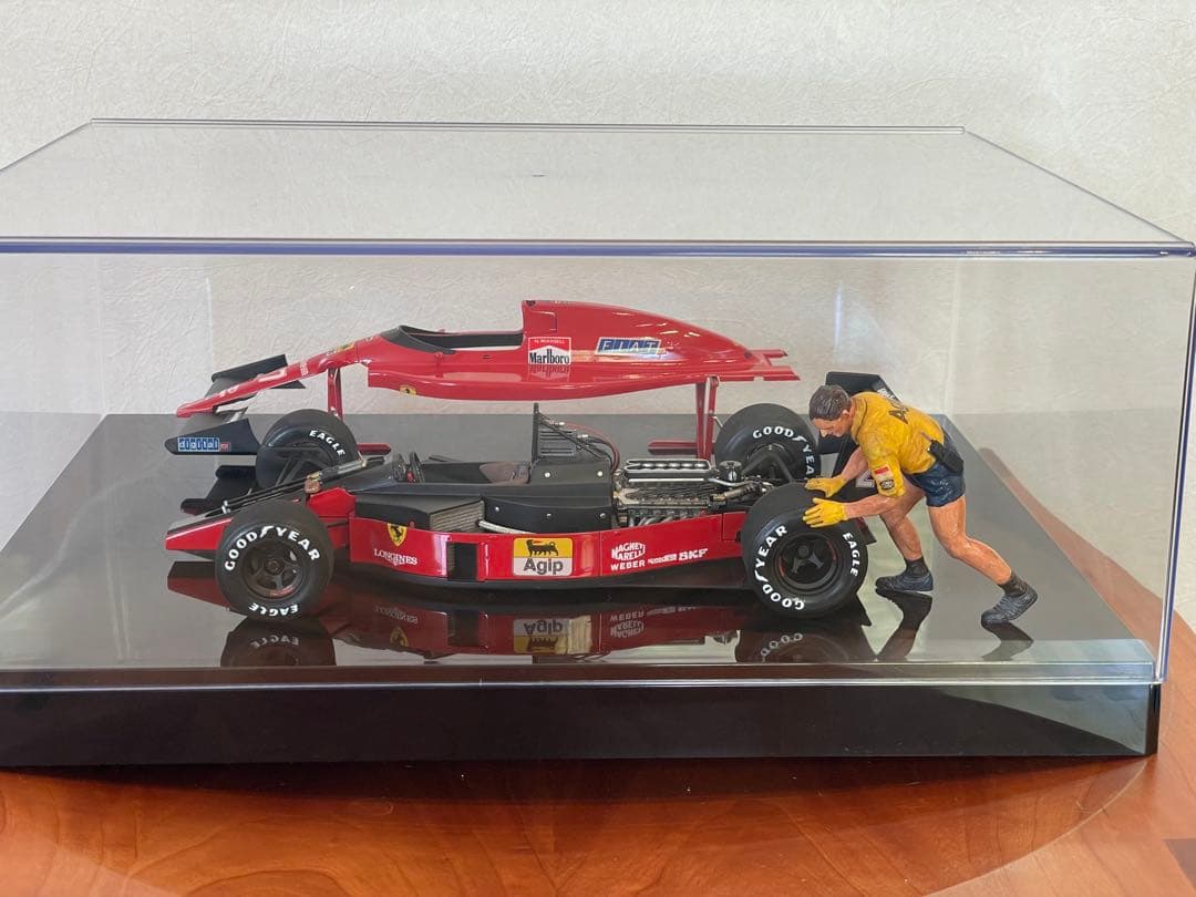TAMIYA製　Ferrari F189 モデル 完成品フィギュア付