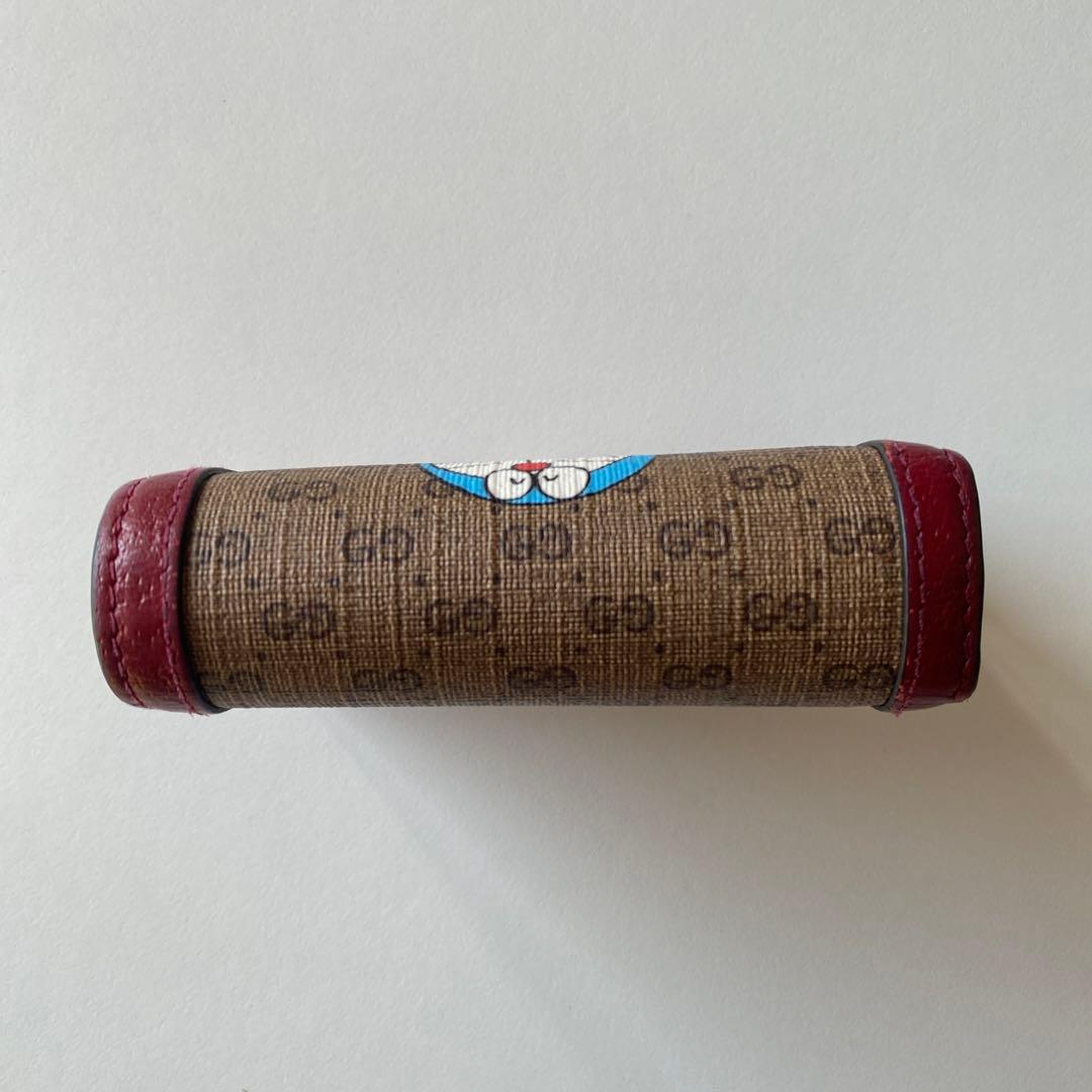 GUCCIドラえもんのミニウォレット コンパクトウォレット