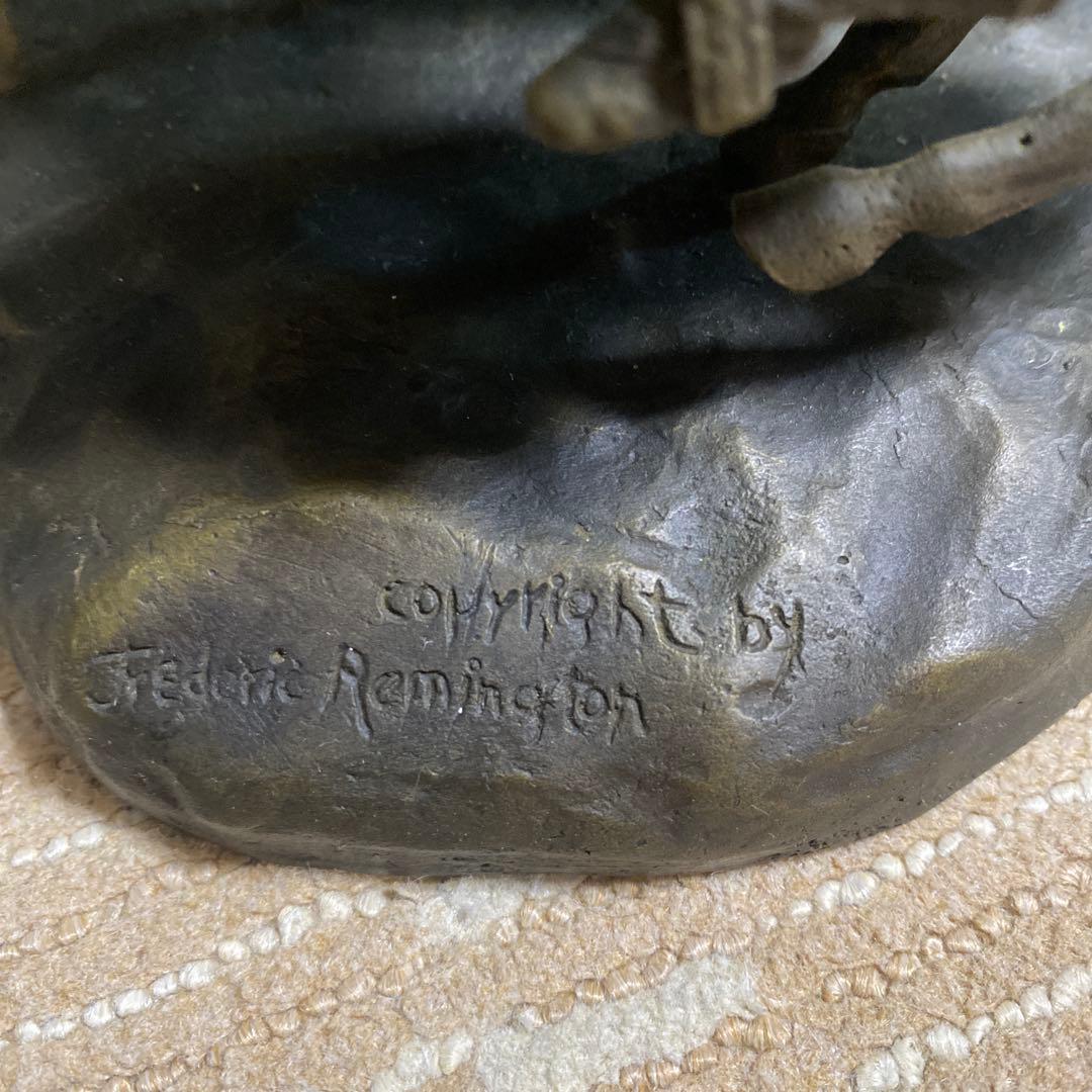 Frederic Remington カウボーイ彫刻