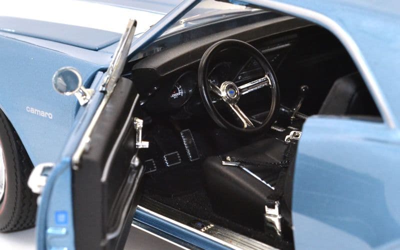 オートワールド　1967 シェビー　カマロZ28