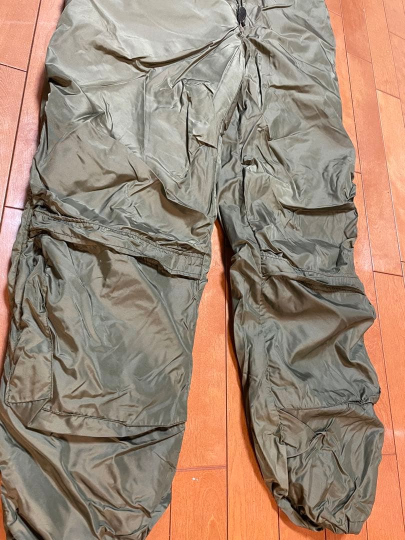 美品　米軍フライトパンツ　防寒　サバゲー　ミリタリー