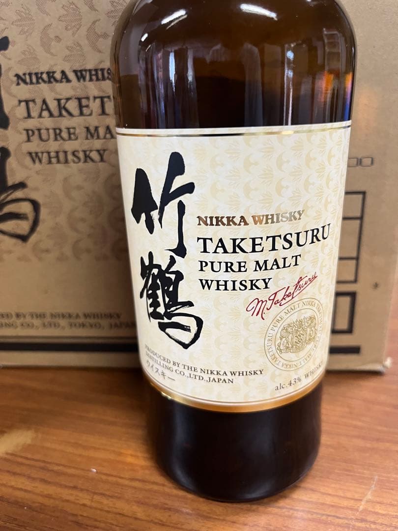 ニッカ 竹鶴 ピュアモルト ウイスキー 化粧箱入り