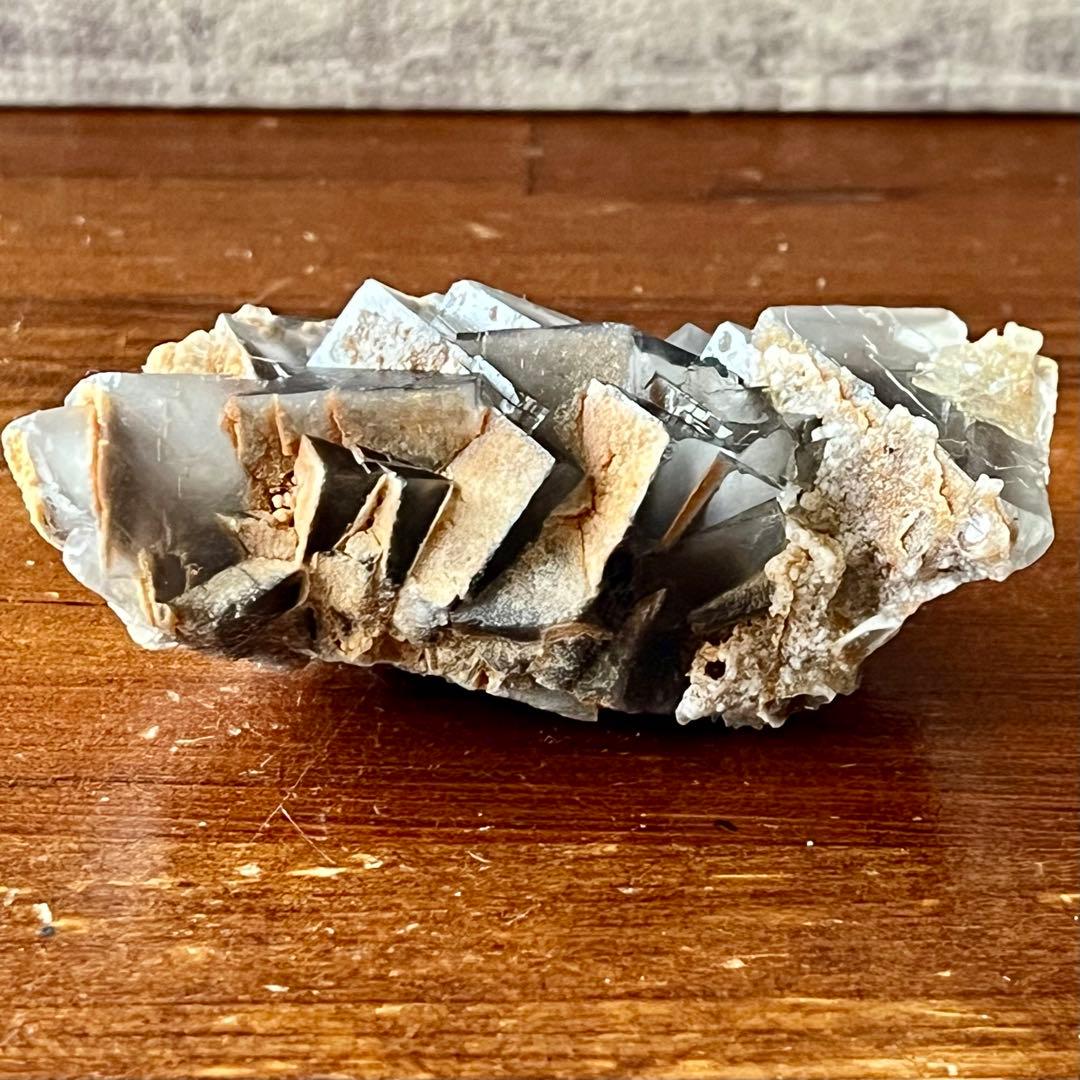 美品 フローライト グレー 半透明 561.25ct 一点物 蛍石 原石 鑑賞石