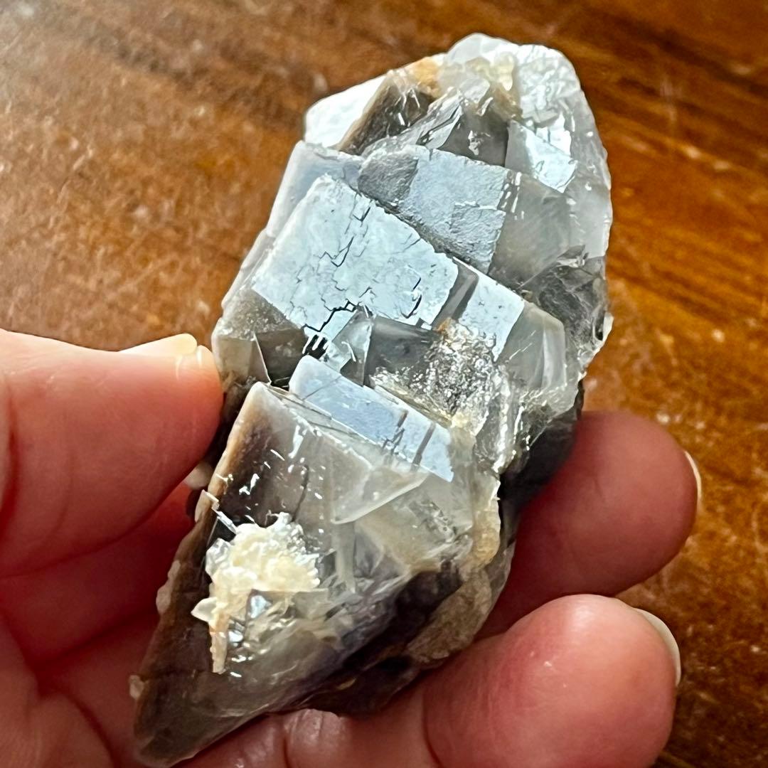 美品 フローライト グレー 半透明 561.25ct 一点物 蛍石 原石 鑑賞石