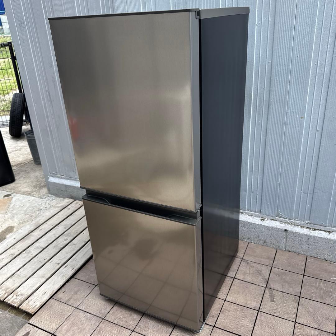 ほぼ未使用 2023年製 AQUA 冷蔵庫 幅49.5cm /135L /2ドア