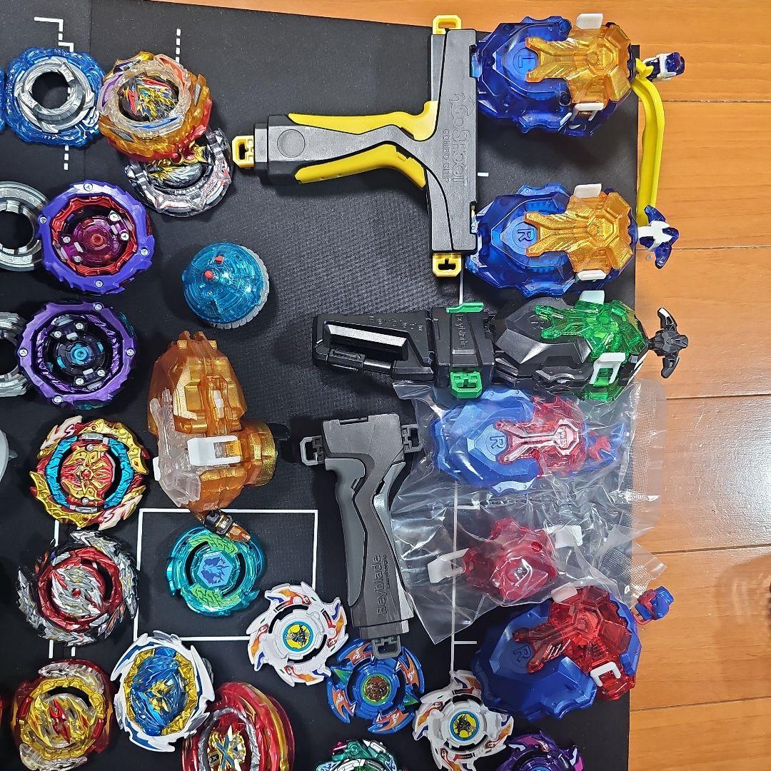 【引退品】ベイブレードバースト ロアバハムート/ダイナマイトベリアル聖王ver等