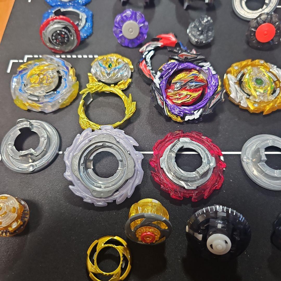 【引退品】ベイブレードバースト ロアバハムート/ダイナマイトベリアル聖王ver等