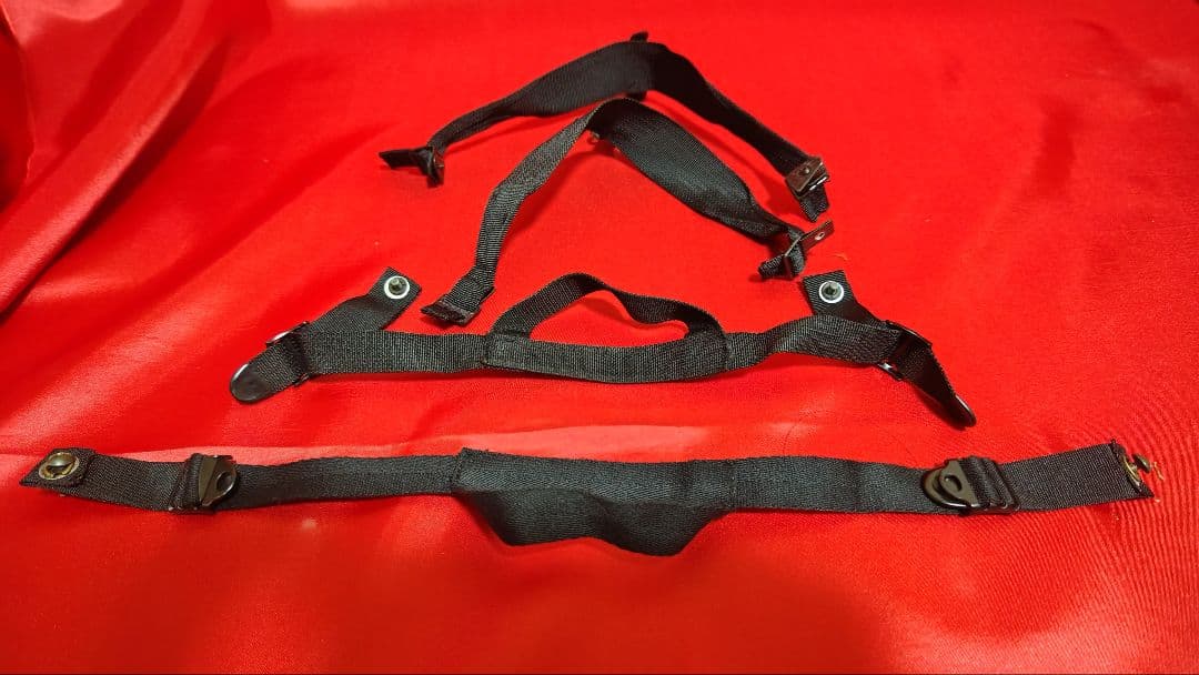 最終値下げ【極美品】陸上自衛隊８８式鉄帽　サイズ中　レプリカ品