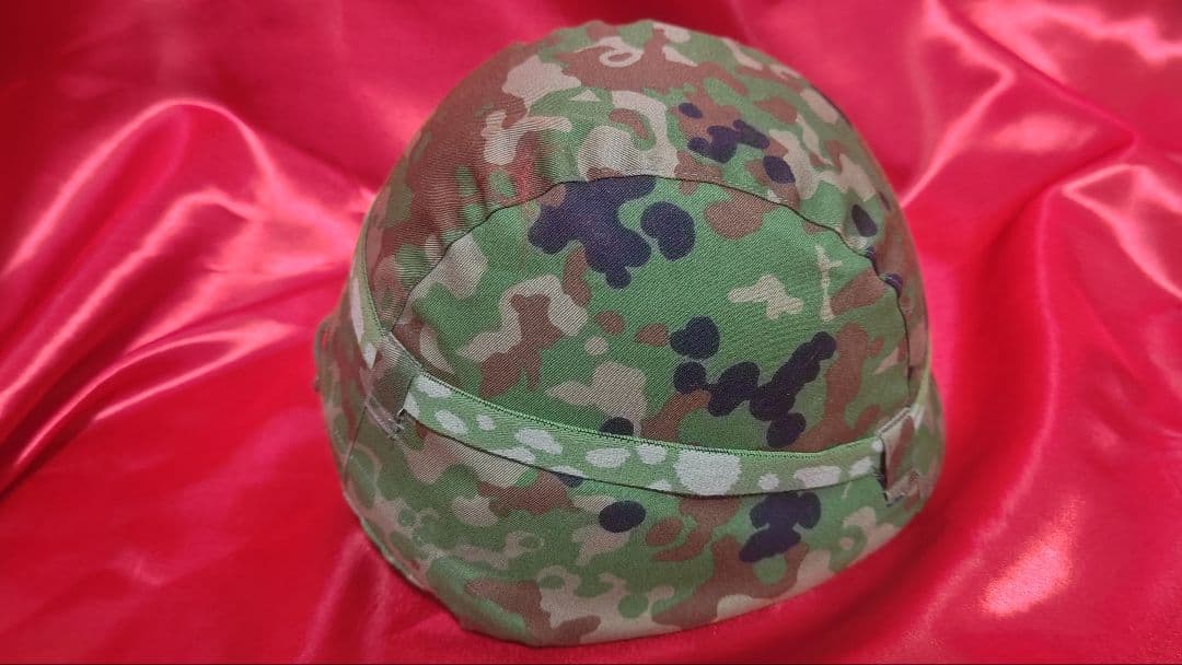 最終値下げ【極美品】陸上自衛隊８８式鉄帽　サイズ中　レプリカ品