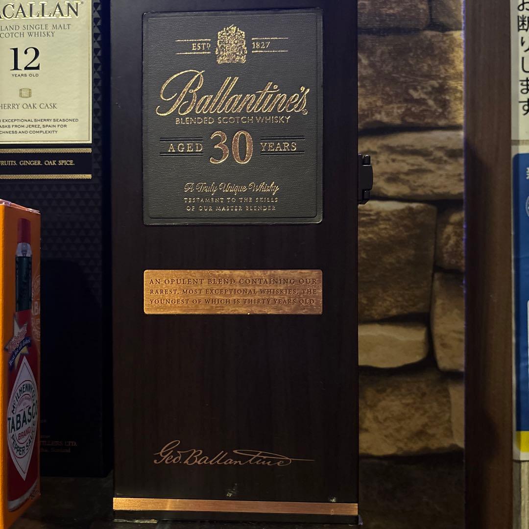 ウイスキー Ballantines 30 YEARS