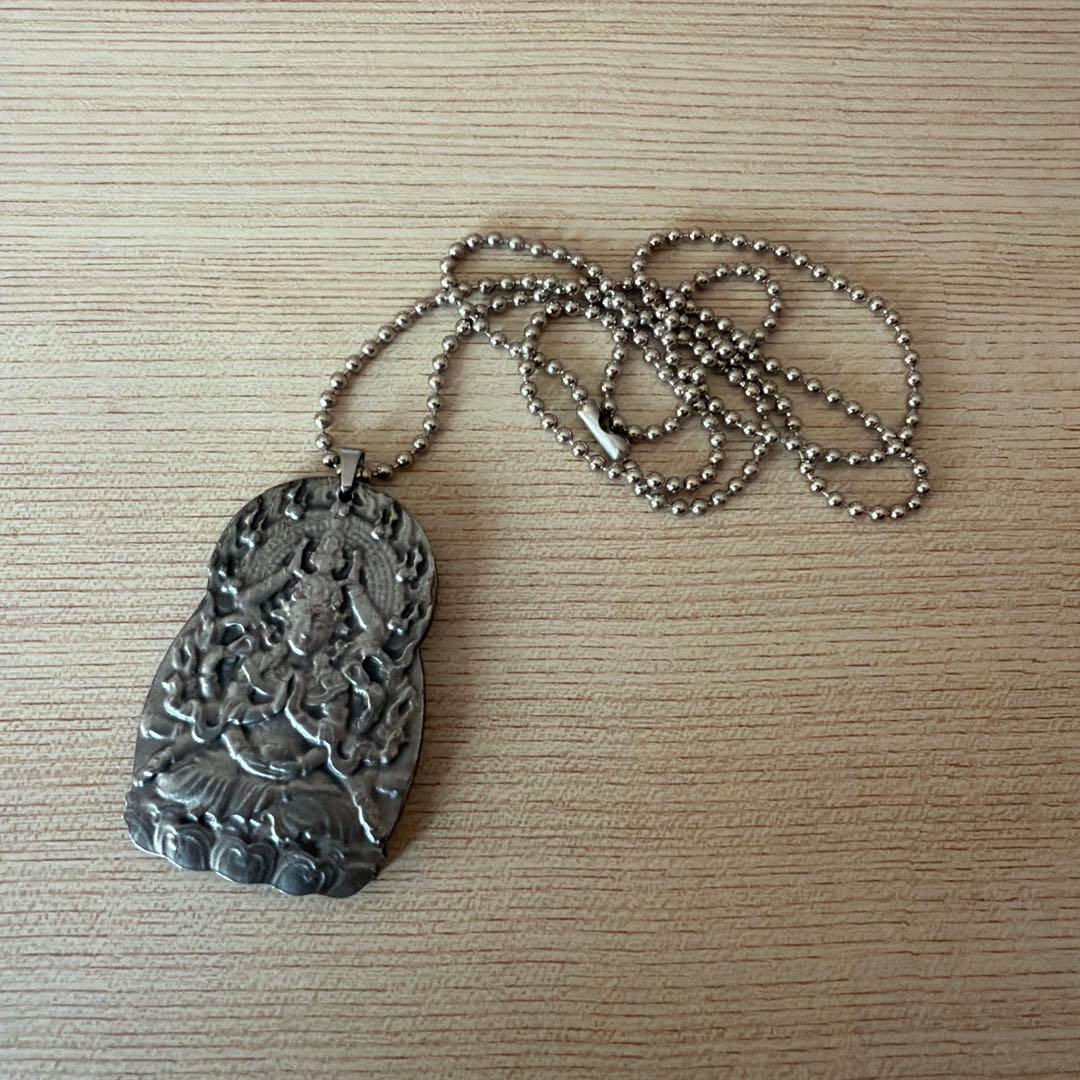 [希少]57gギベオン隕石ペンダント(宝石鑑別書付き)