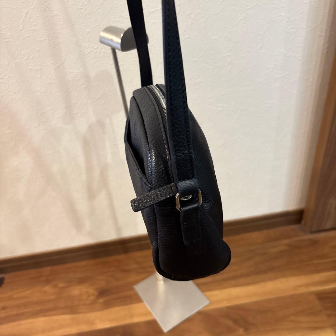 【美品】agnes b アニエスベー レザー 本革製 ミニ ショルダーバッグ